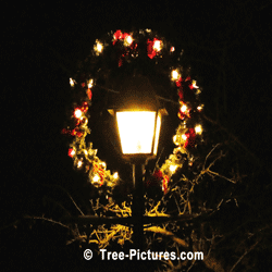 Christmas Picture: Wreath Decorated Antique Street Lantern